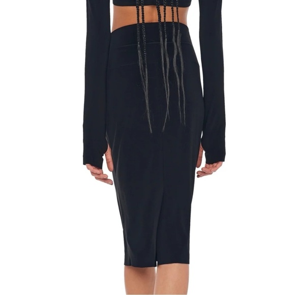 Normal Kamali Straight Knee Length Skirt - Picture 3 of 12